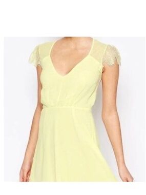 NWT ASOS MIDI dress light yellow, size small-medium